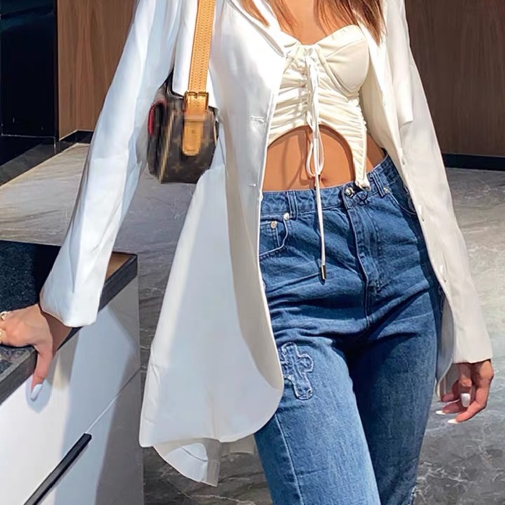 Tank tops - Picture 2 of 5